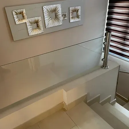 Villa Amazing Villa Overlooking The Golf Course With Sea View *
