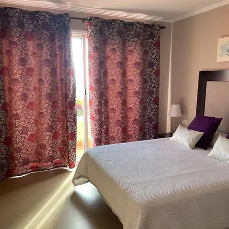 Amazing Villa Overlooking The Golf Course With Sea View Costa Adeje (Tenerife)