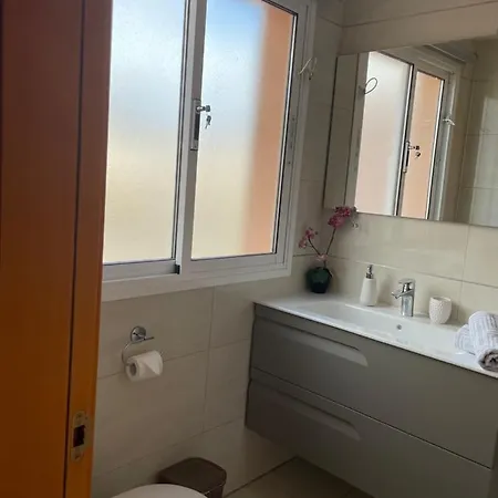 Amazing Villa Overlooking The Golf Course With Sea View Villa Costa Adeje (Tenerife)